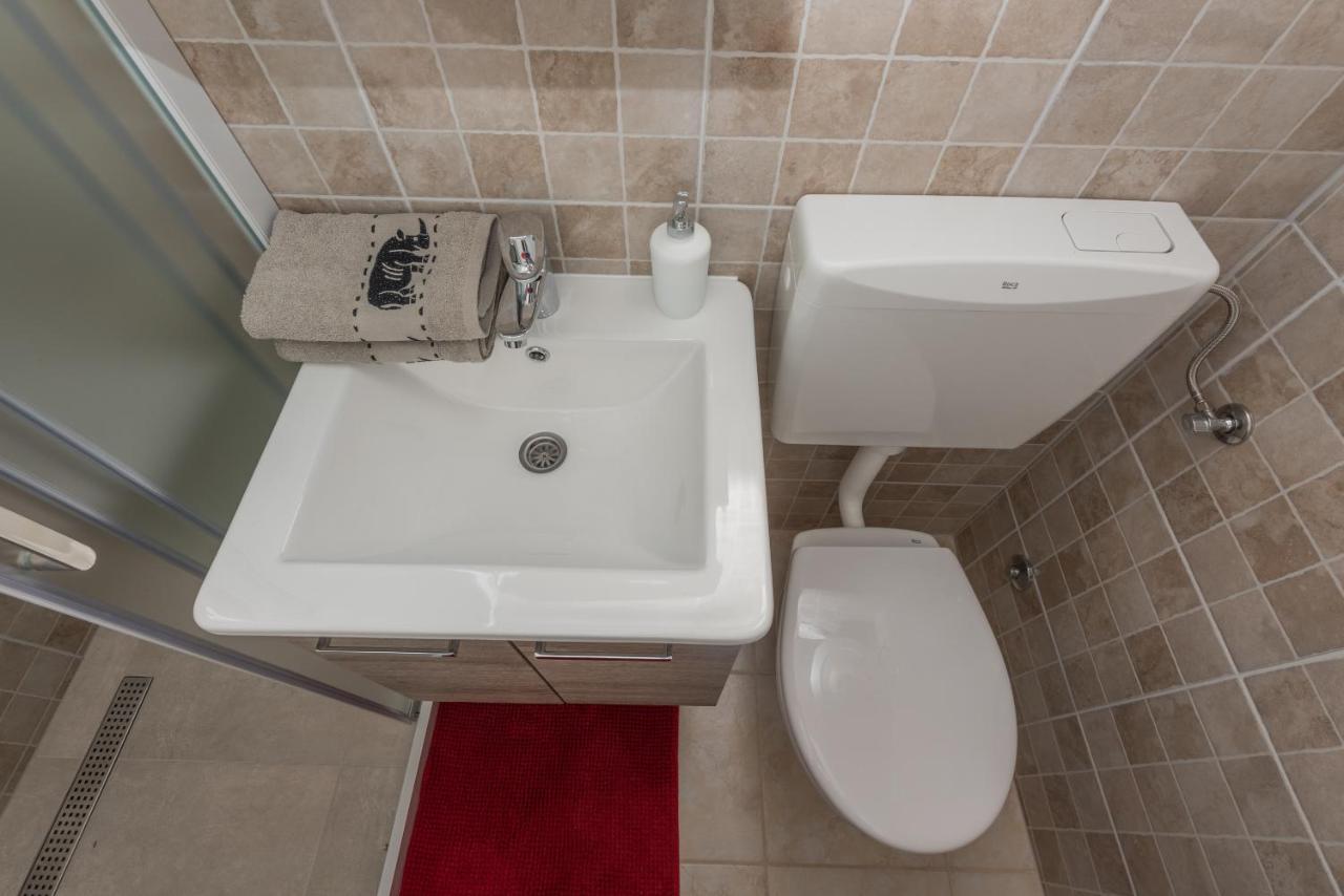 Apartmani Sol Макарска Экстерьер фото